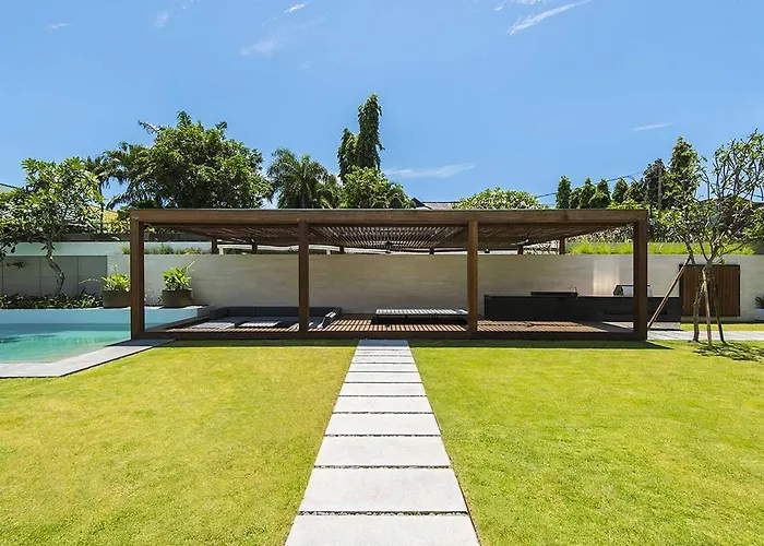 Keila Villa Seminyak (Bali)